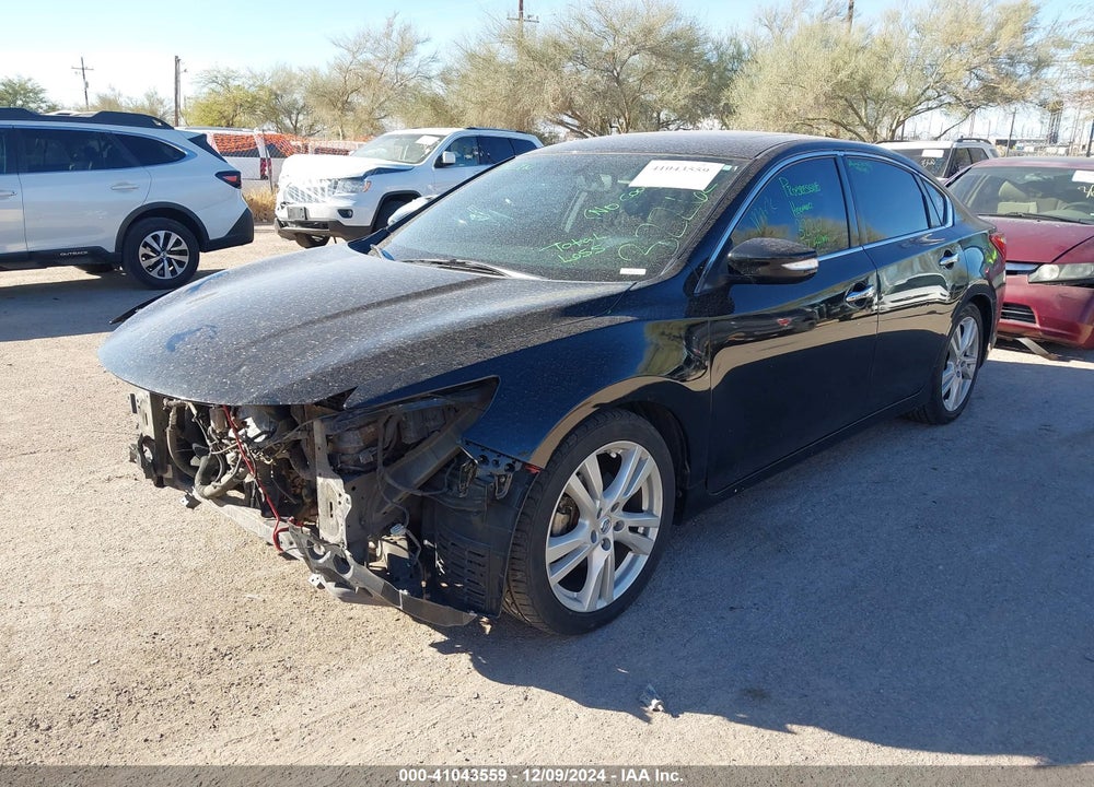 2017 NISSAN ALTIMA 3.5 SL/3.5 SR VIN: 1N4BL3AP0HC111905