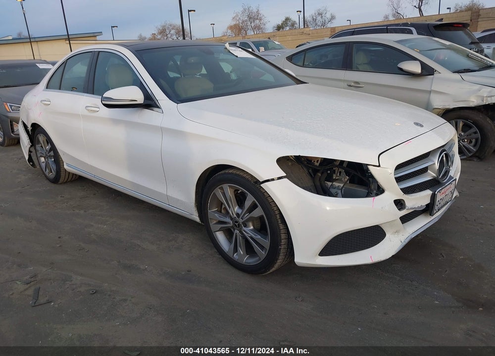 2018 MERCEDES-BENZ C 300 VIN: 55SWF4JB2JU259008