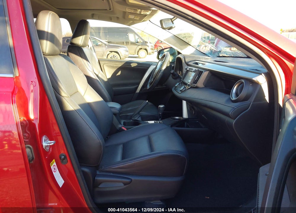 2014 TOYOTA RAV4 VIN: JTMDFREV1ED076593