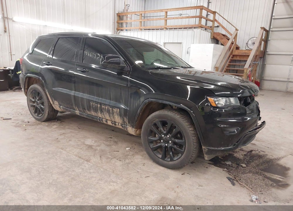 2018 JEEP GRAND CHEROKEE ALTITUDE 4X4 VIN: 1C4RJFAG8JC501088