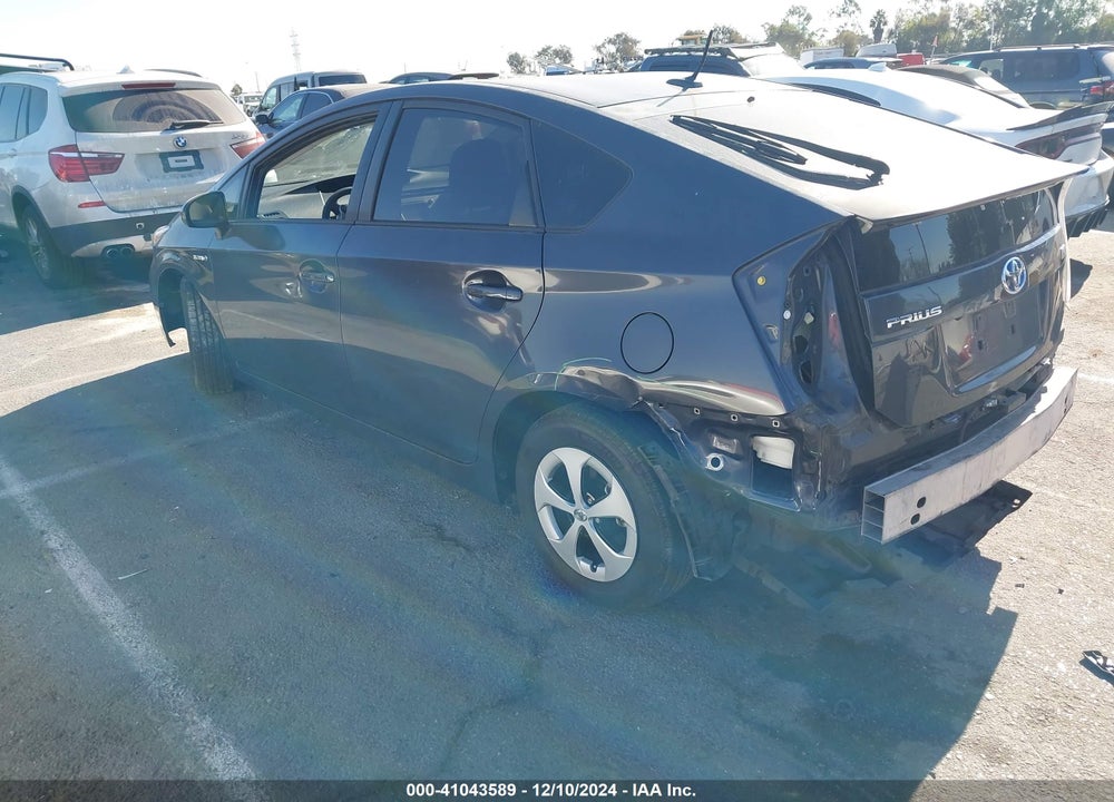 2013 TOYOTA PRIUS THREE VIN: JTDKN3DU8D5685186