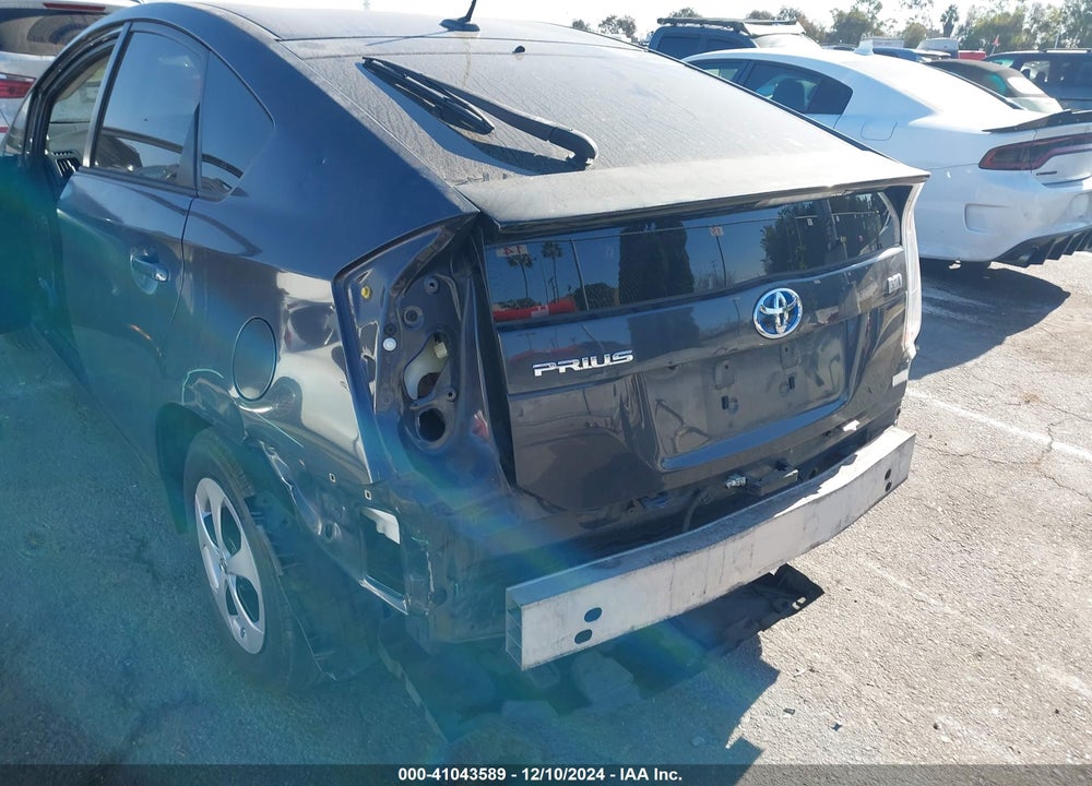 2013 TOYOTA PRIUS THREE VIN: JTDKN3DU8D5685186
