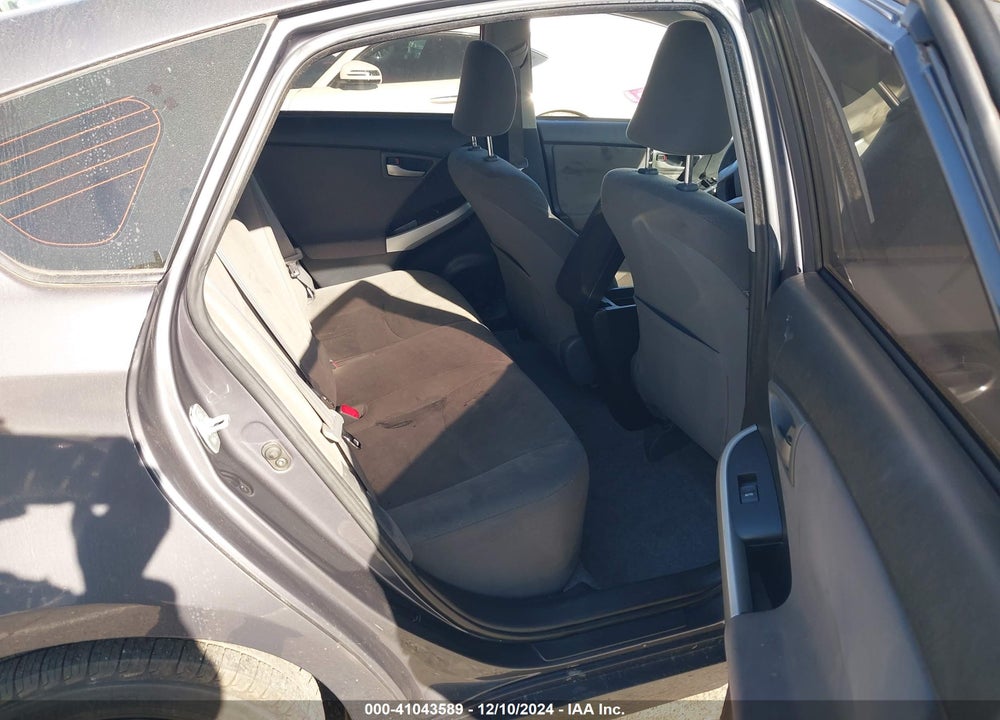 2013 TOYOTA PRIUS THREE VIN: JTDKN3DU8D5685186