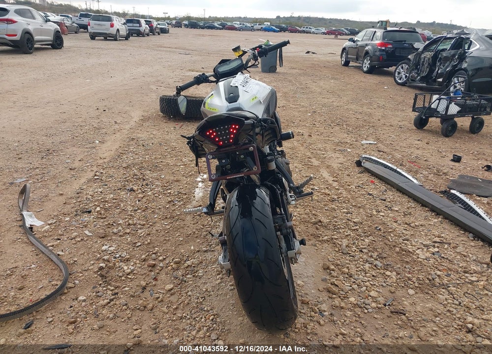 2017 YAMAHA FZ07 VIN: JYARM06E5HA012810