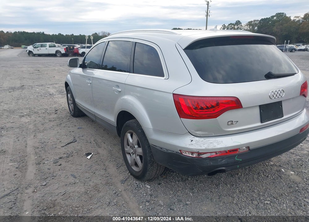 2011 AUDI Q7 3.0T PREMIUM VIN: WA1CGBFE2BD010333