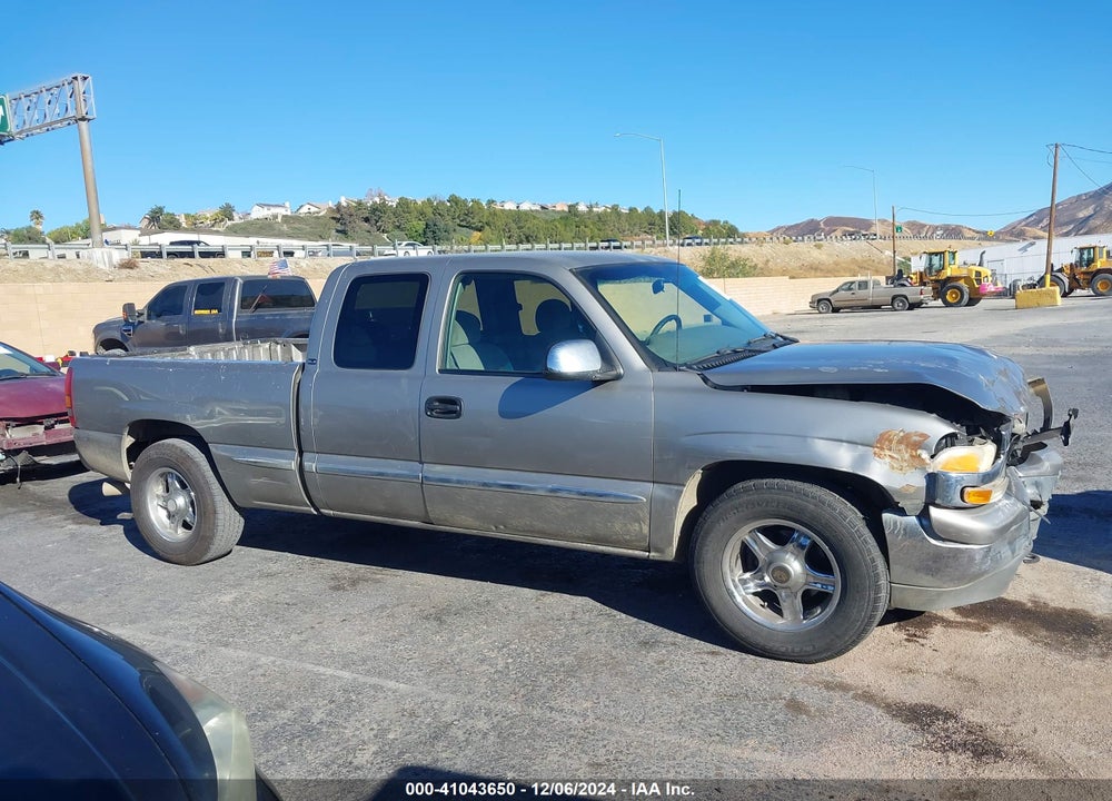 2000 GMC SIERRA 1500 SLE VIN: 2GTEC19V6Y1136571