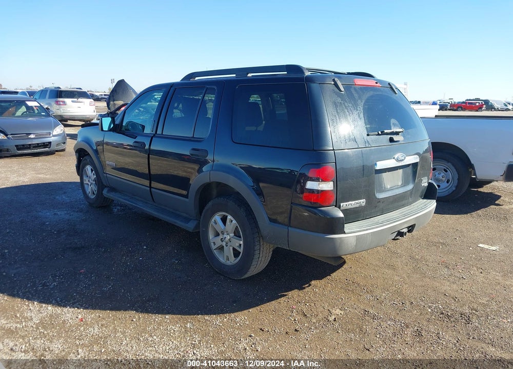 2006 FORD EXPLORER XLT VIN: 1FMEU63E36UB12244