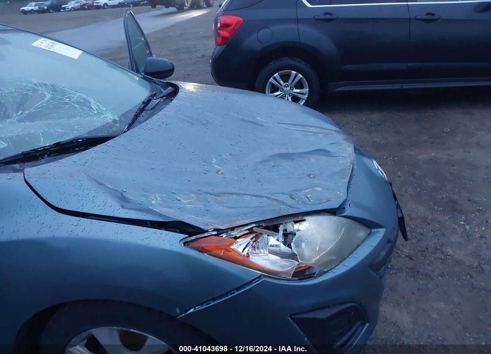 2011 MAZDA 3 I TOURING VIN: JM1BL1VG5B1415243