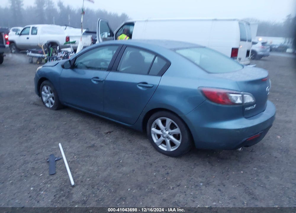 2011 MAZDA 3 I TOURING VIN: JM1BL1VG5B1415243
