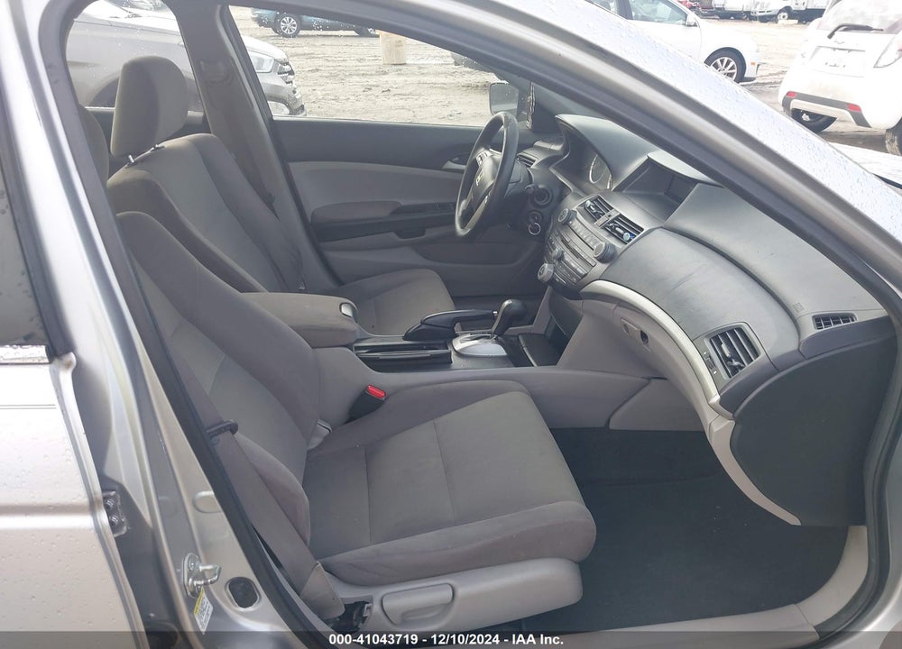 2012 HONDA ACCORD 2.4 LX-P VIN: 1HGCP2F4XCA086643