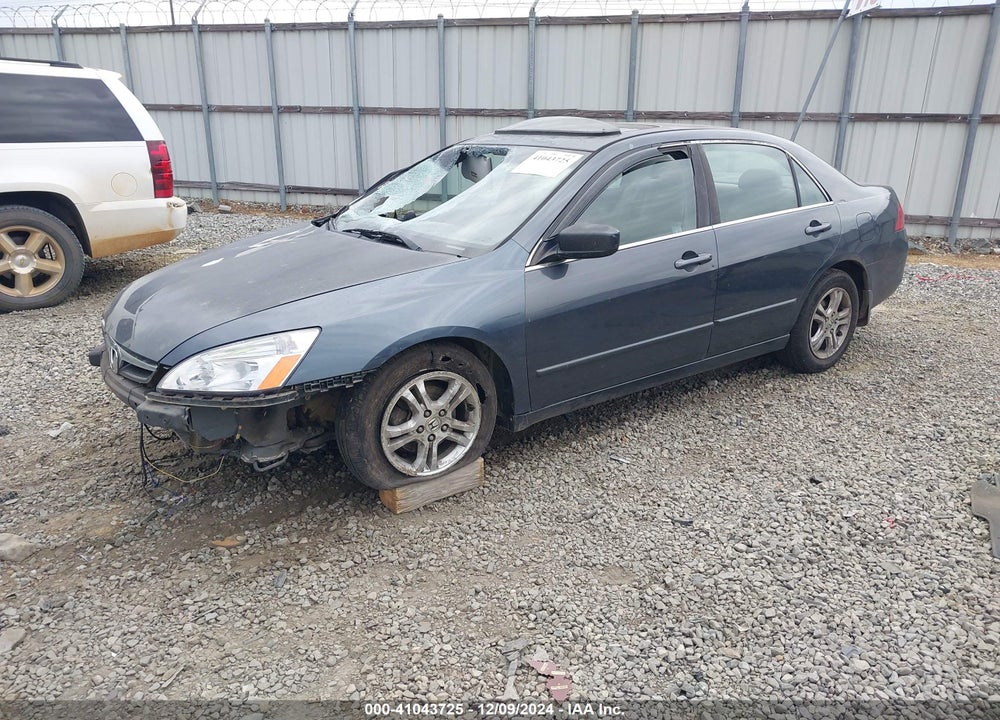 2007 HONDA ACCORD 2.4 EX VIN: 1HGCM56777A005317