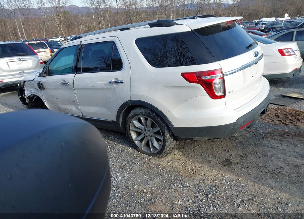 2015 FORD EXPLORER XLT VIN: 1FM5K8D86FGC56069