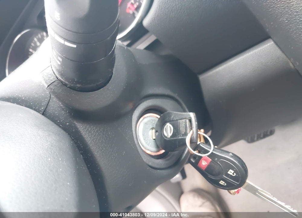 2013 NISSAN ROGUE S VIN: JN8AS5MT6DW544476
