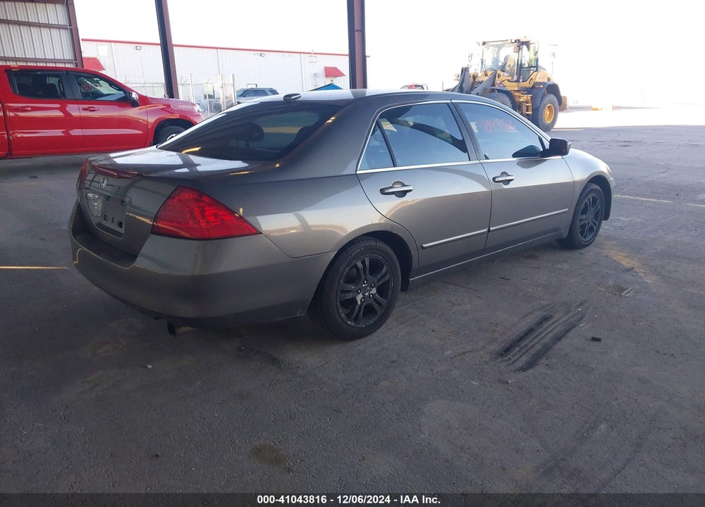 2006 HONDA ACCORD 2.4 EX VIN: 1HGCM56836A057082