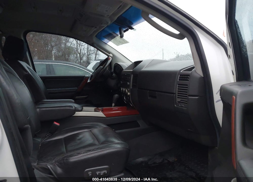 2005 INFINITI QX56 VIN: 5N3AA08C95N806884