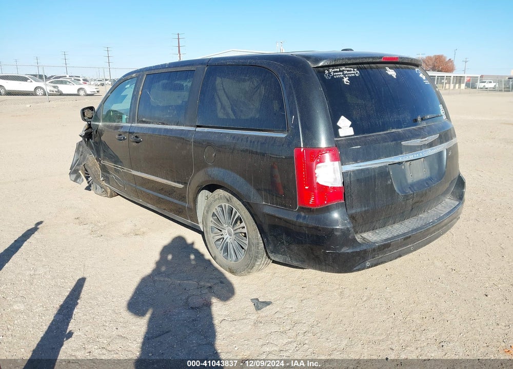 2014 CHRYSLER TOWN & COUNTRY S VIN: 2C4RC1HG8ER177799