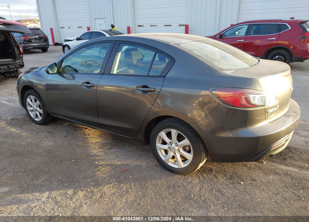 2010 MAZDA MAZDA3 VIN: JM1BL1SF3A1328516