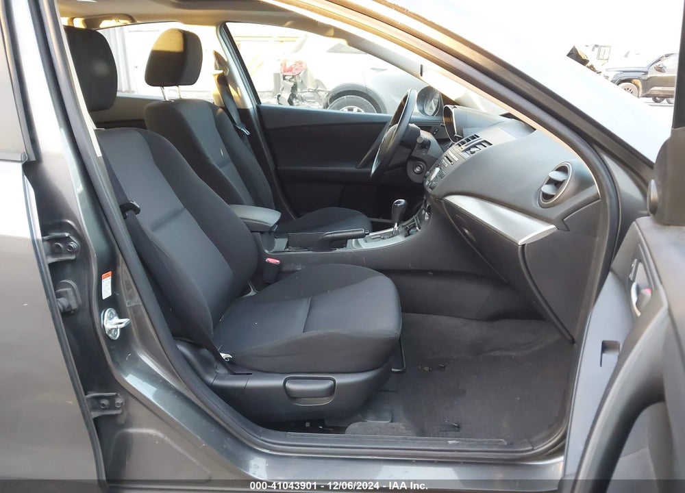 2010 MAZDA MAZDA3 VIN: JM1BL1SF3A1328516