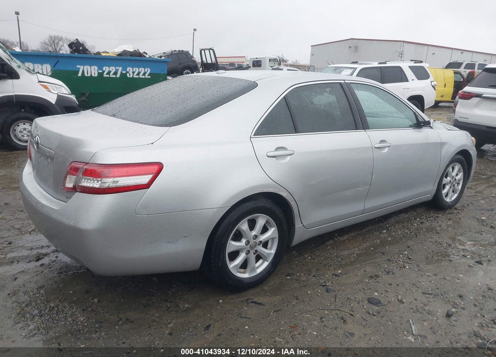 2011 TOYOTA CAMRY LE VIN: 4T1BF3EK5BU664711