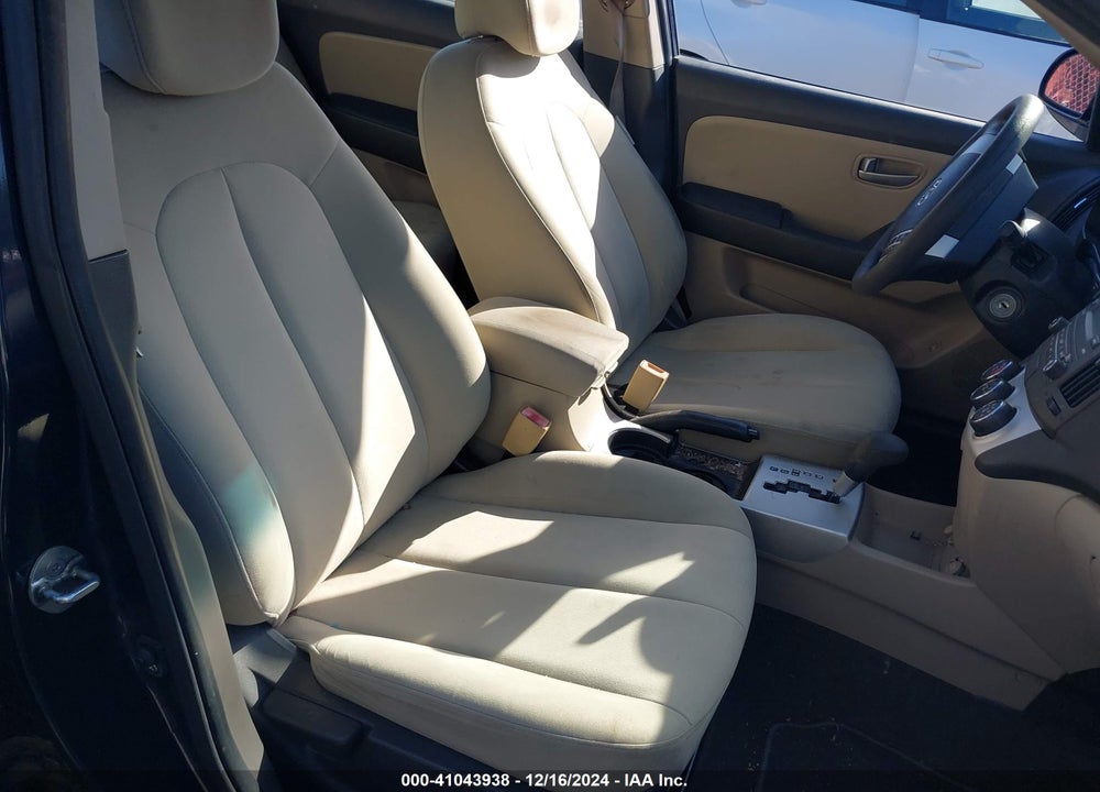 2009 HYUNDAI ELANTRA GLS VIN: KMHDU46D89U751307