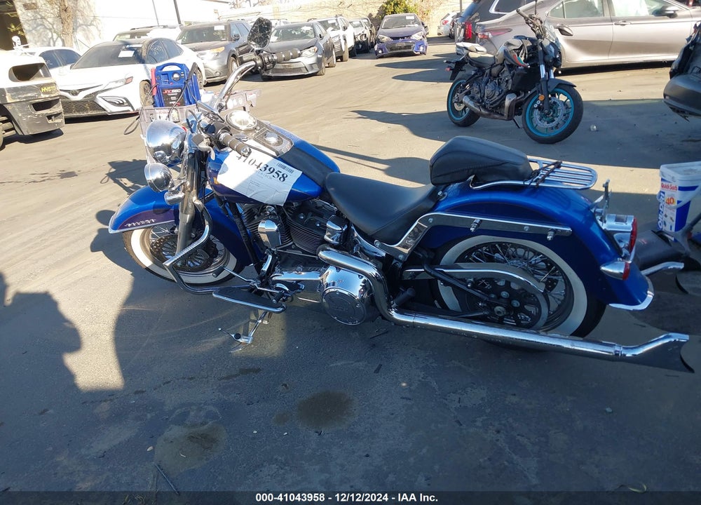 2017 HARLEY-DAVIDSON FLSTN SOFTAIL DELUXE VIN: 1HD1JDV39HB023030