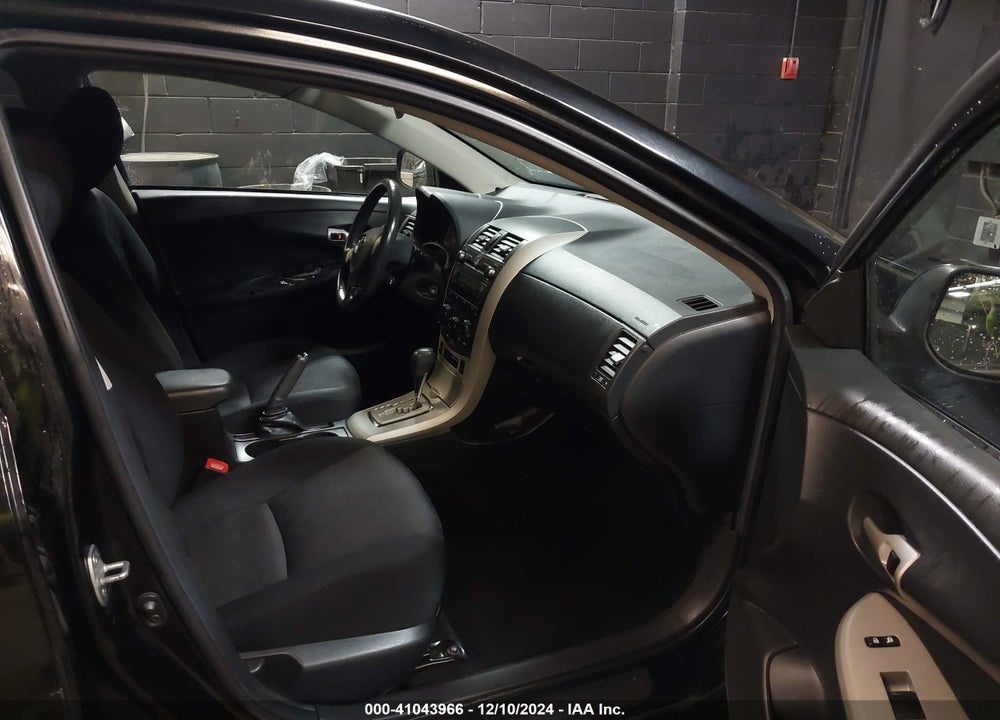 2010 TOYOTA COROLLA S VIN: 2T1BU4EE7AC462202