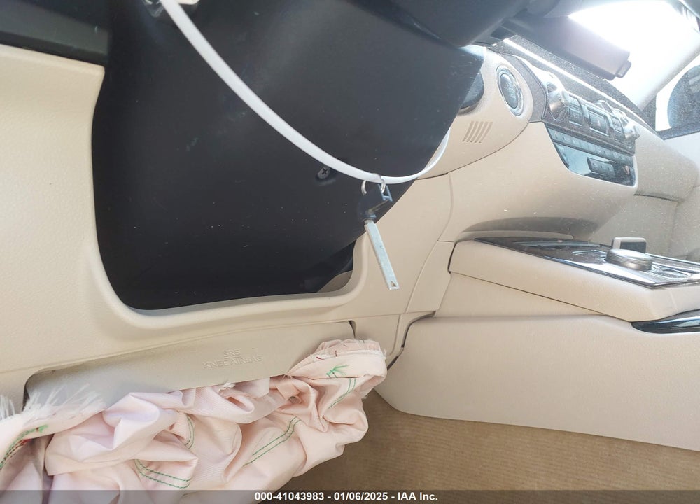 2013 LEXUS ES 350 VIN: JTHBK1GG6D2068436