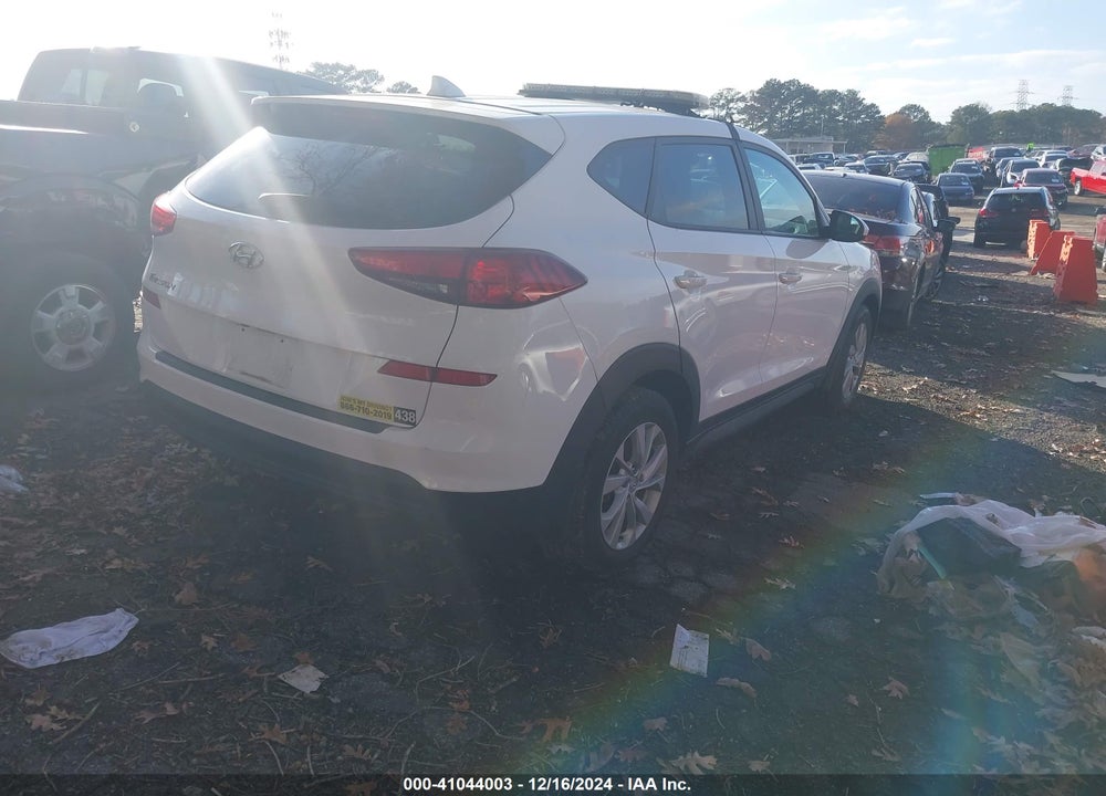 2020 HYUNDAI TUCSON SE VIN: KM8J23A48LU084868