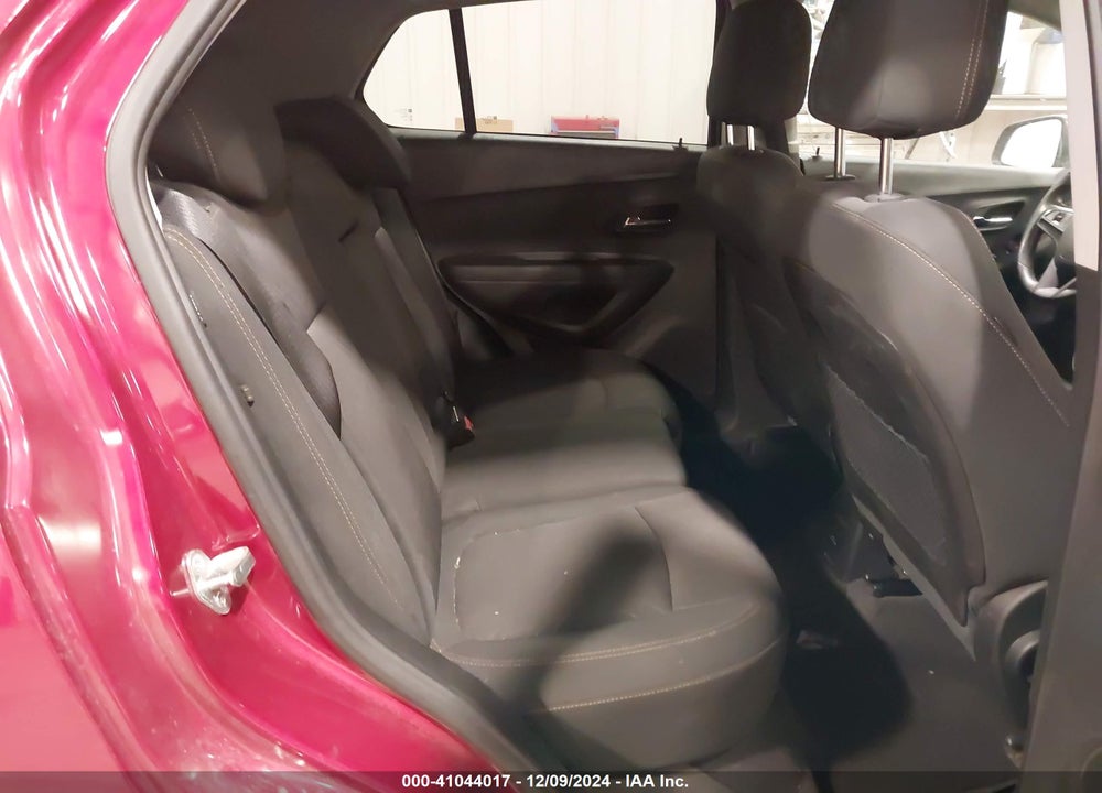 2019 CHEVROLET TRAX LT VIN: 3GNCJPSB4KL262084