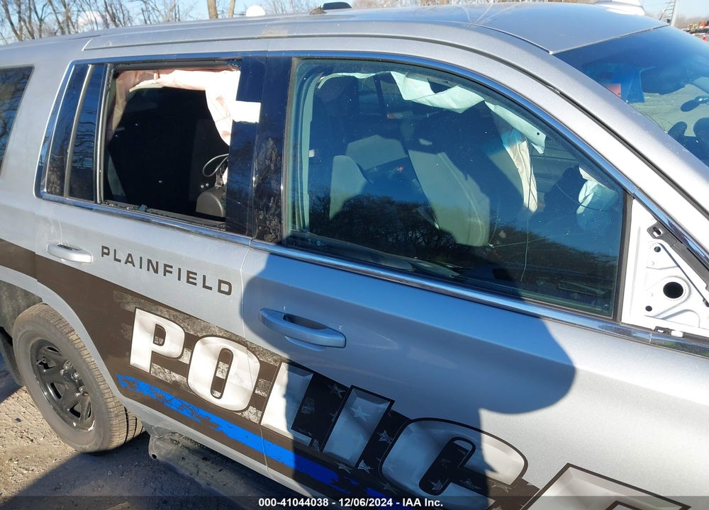 2018 CHEVROLET TAHOE VIN: 1GNSKDEC1JR340887