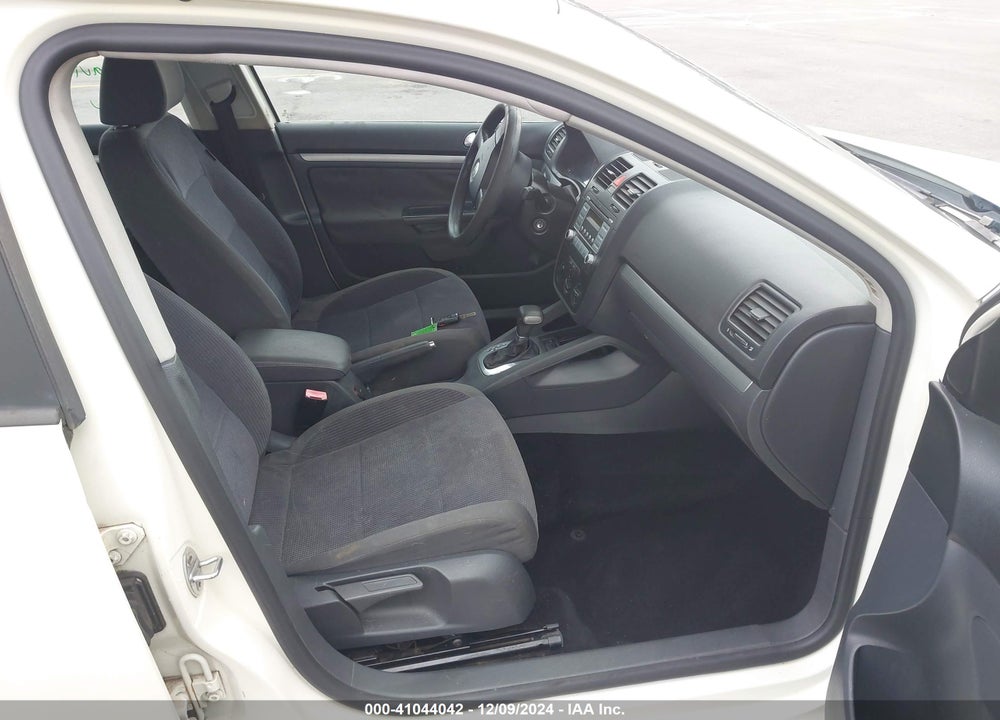 2007 VOLKSWAGEN JETTA 2.5 VIN: 3VWHG71K57M050663