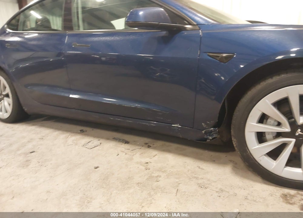 2022 TESLA MODEL 3 VIN: 5YJ3E1EB9NF186113