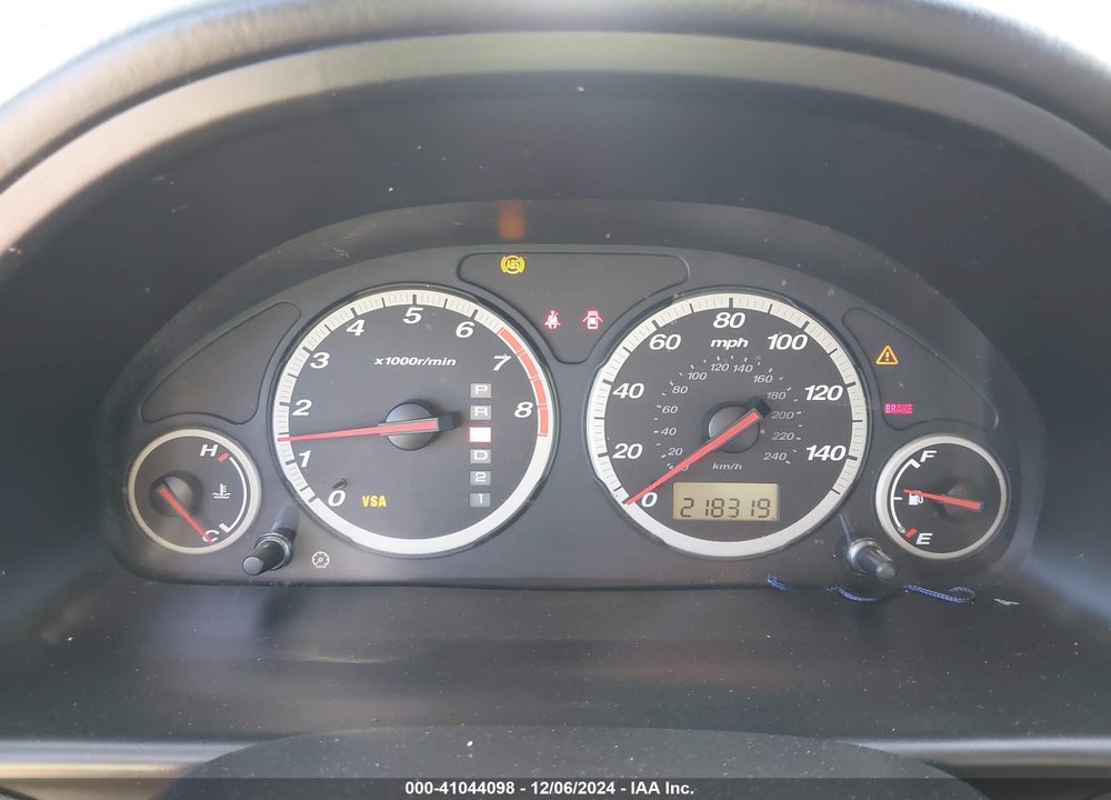 2005 HONDA CR-V LX VIN: JHLRD68595C008427