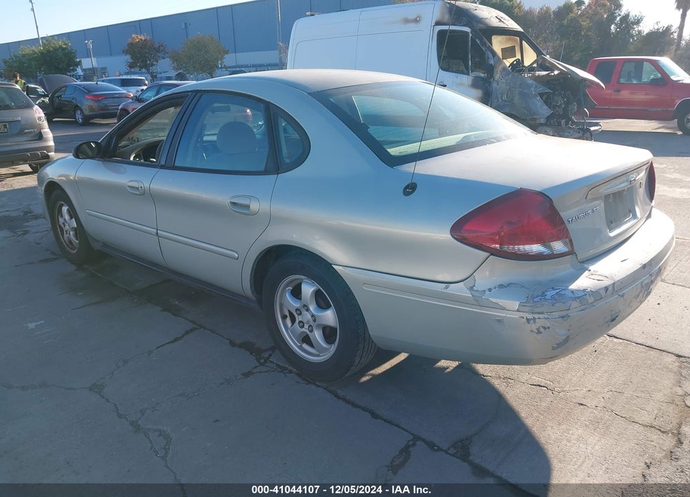 2005 FORD TAURUS SE VIN: 1FAFP53285A235477