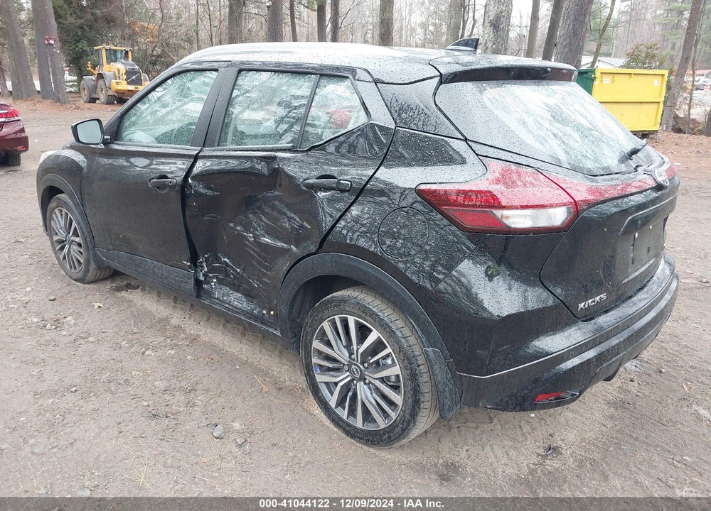 2024 NISSAN KICKS VIN: 3N1CP5CV0RL530422
