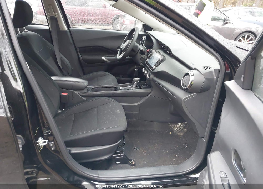 2024 NISSAN KICKS VIN: 3N1CP5CV0RL530422