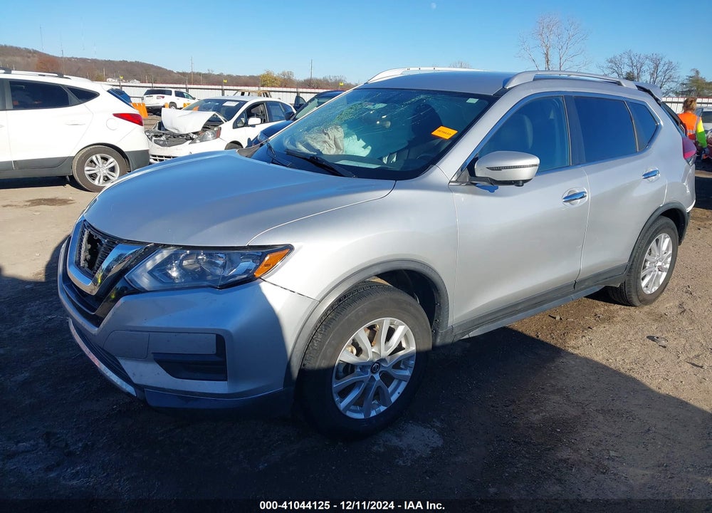 2017 NISSAN ROGUE SV VIN: KNMAT2MT6HP597217