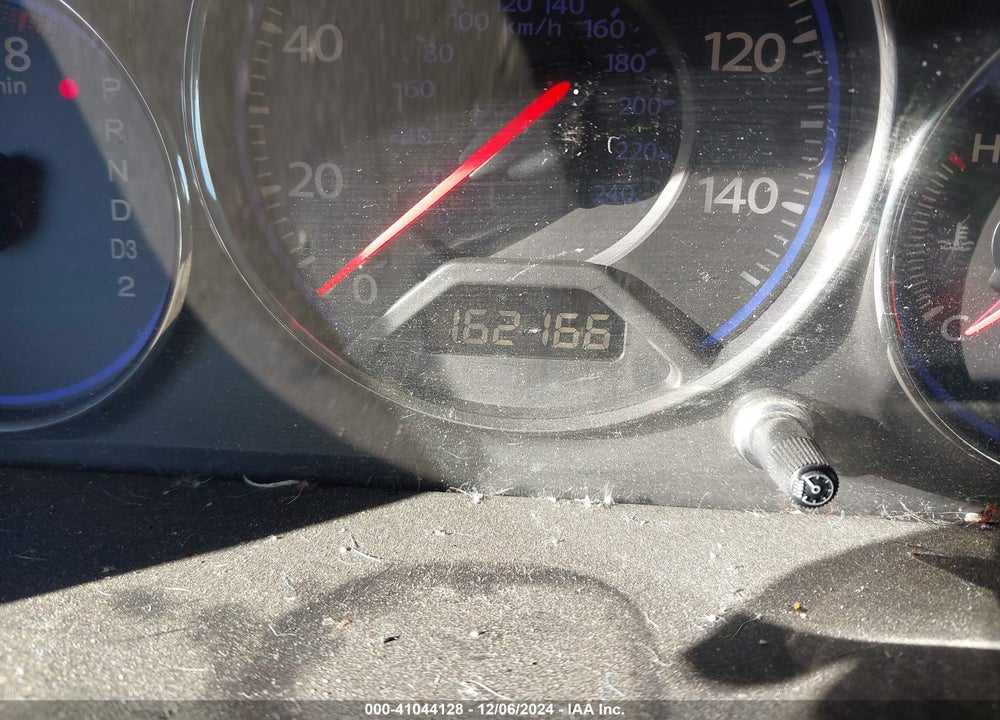 2005 HONDA CIVIC LX VIN: 2HGES16575H520810