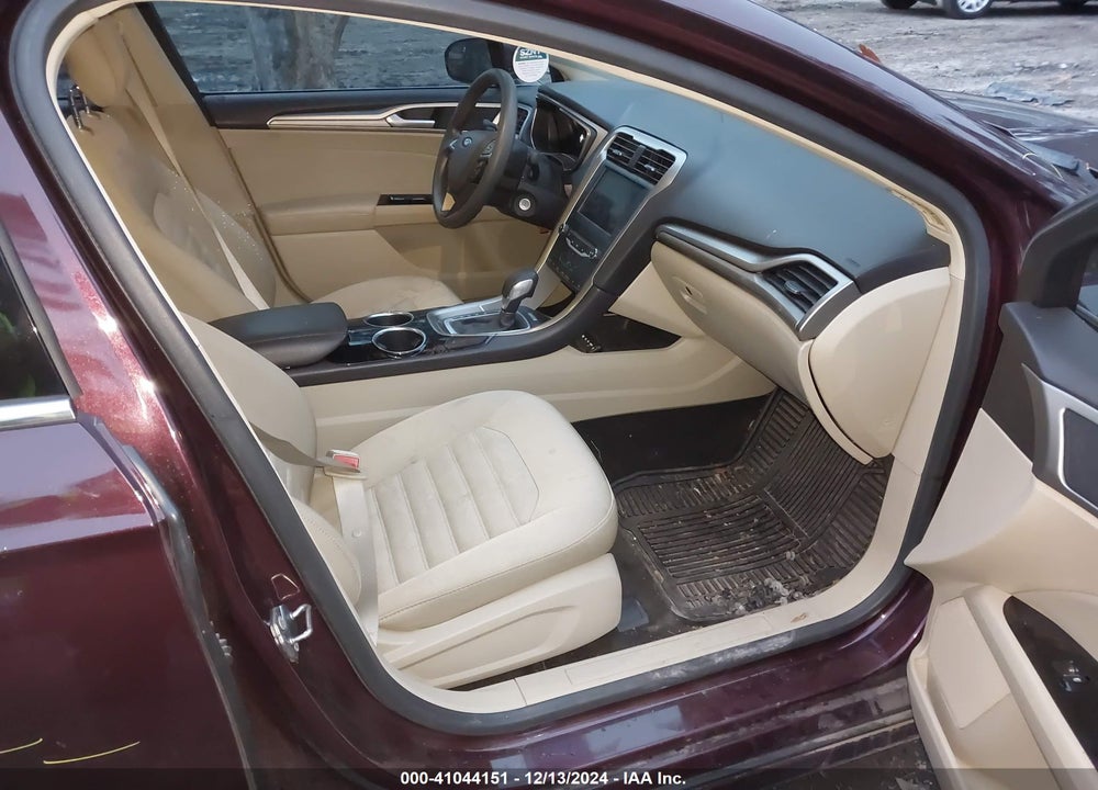 2013 FORD FUSION SE VIN: 3FA6P0H75DR206319