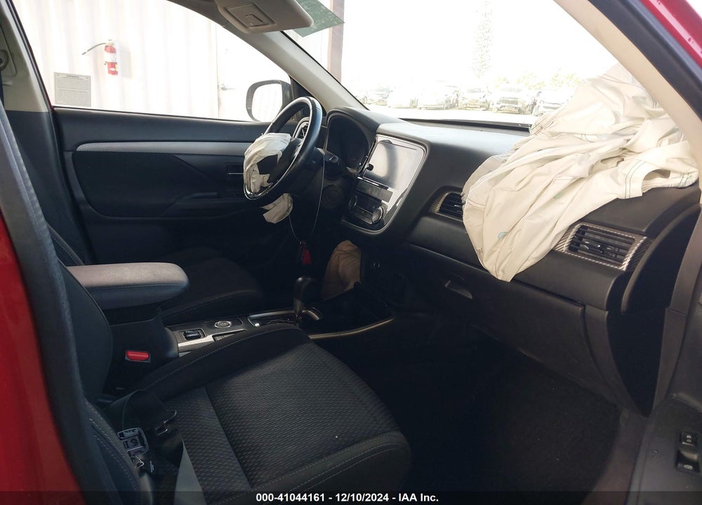 2018 MITSUBISHI OUTLANDER SE VIN: JA4AZ3A35JZ041056