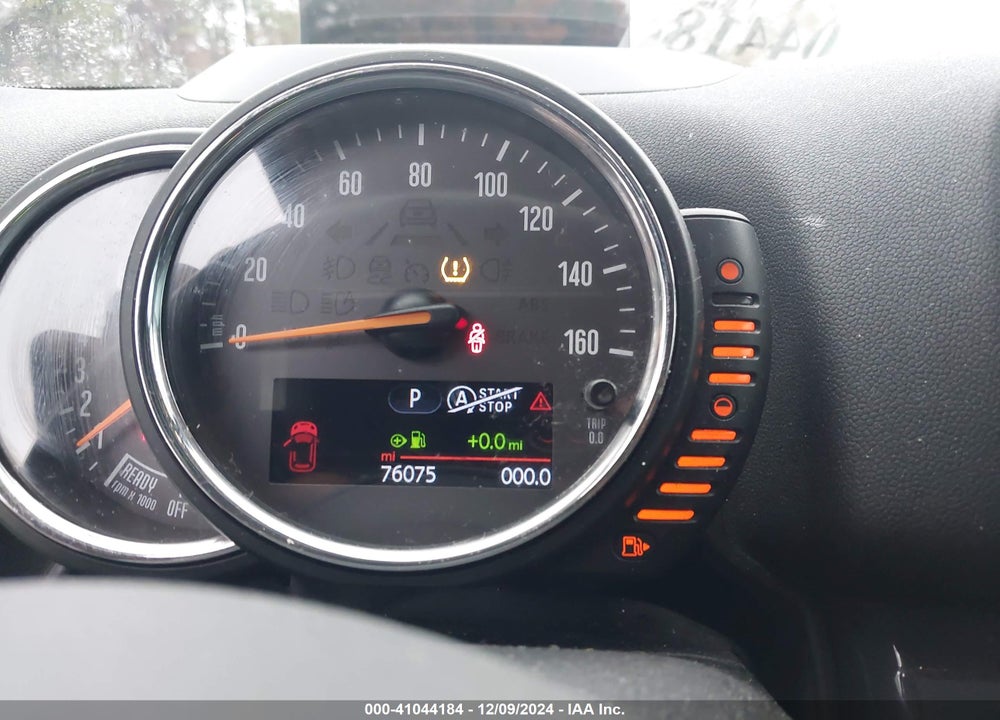 2017 MINI COUNTRYMAN COOPER VIN: WMZYV5C35H3E01726