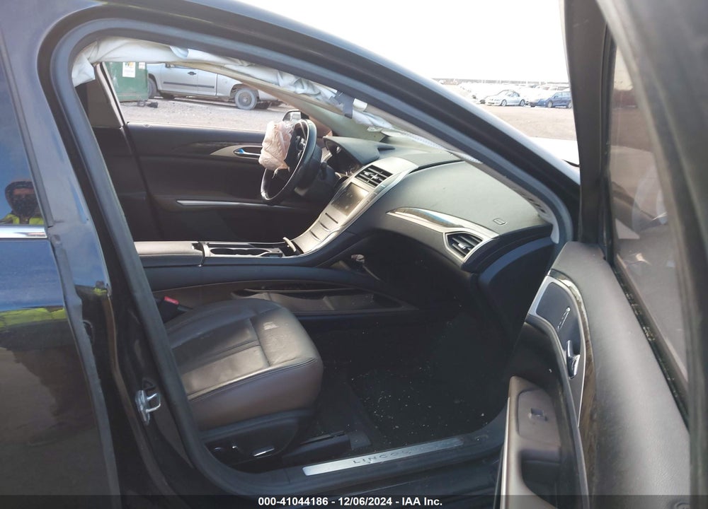 2015 LINCOLN MKZ HYBRID VIN: 3LN6L2LU3FR622561
