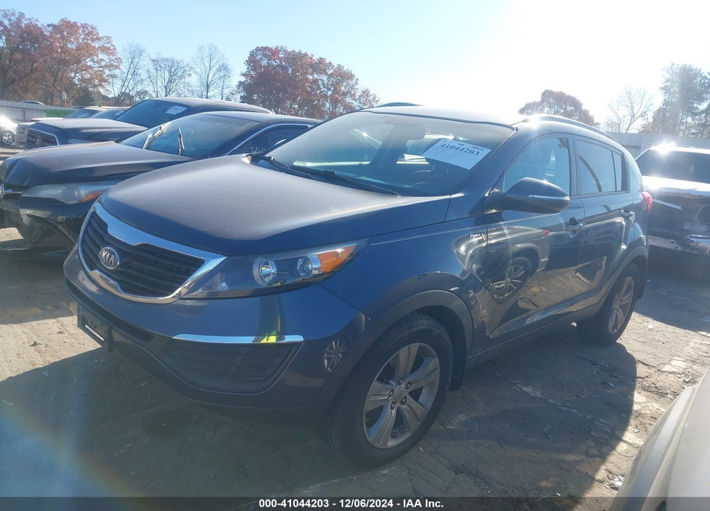 2011 KIA SPORTAGE LX VIN: KNDPBCA22B7100587
