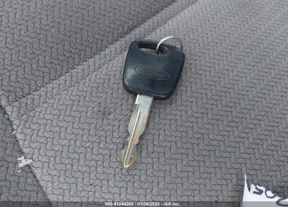2000 FORD MUSTANG VIN: 1FAFP4049YF224592