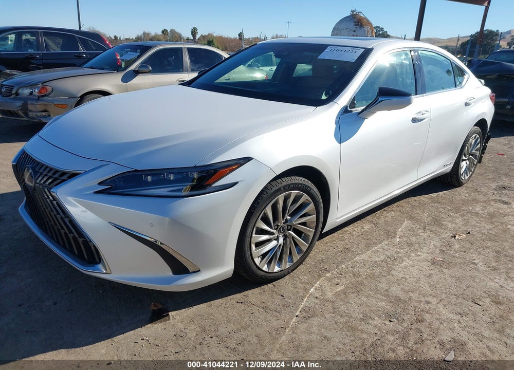 2022 LEXUS ES 300H ULTRA LUXURY VIN: 58AFA1C19NU020494