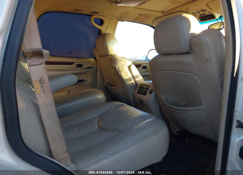 2006 CADILLAC ESCALADE STANDARD VIN: 1GYEK63N86R124977