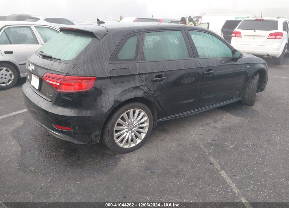 2017 AUDI A3 E-TRON 1.4T PREMIUM VIN: WAUUPBFF6HA077785
