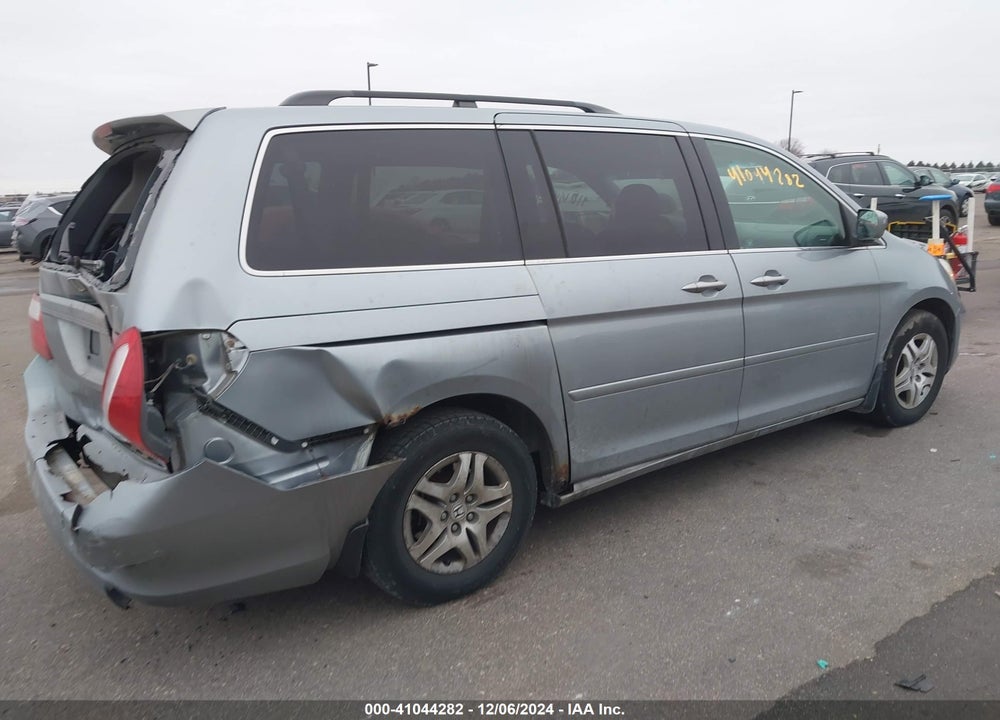 2006 HONDA ODYSSEY EX-L VIN: 5FNRL38726B041807
