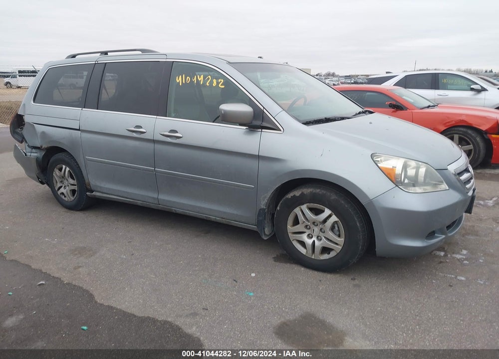 2006 HONDA ODYSSEY EX-L VIN: 5FNRL38726B041807