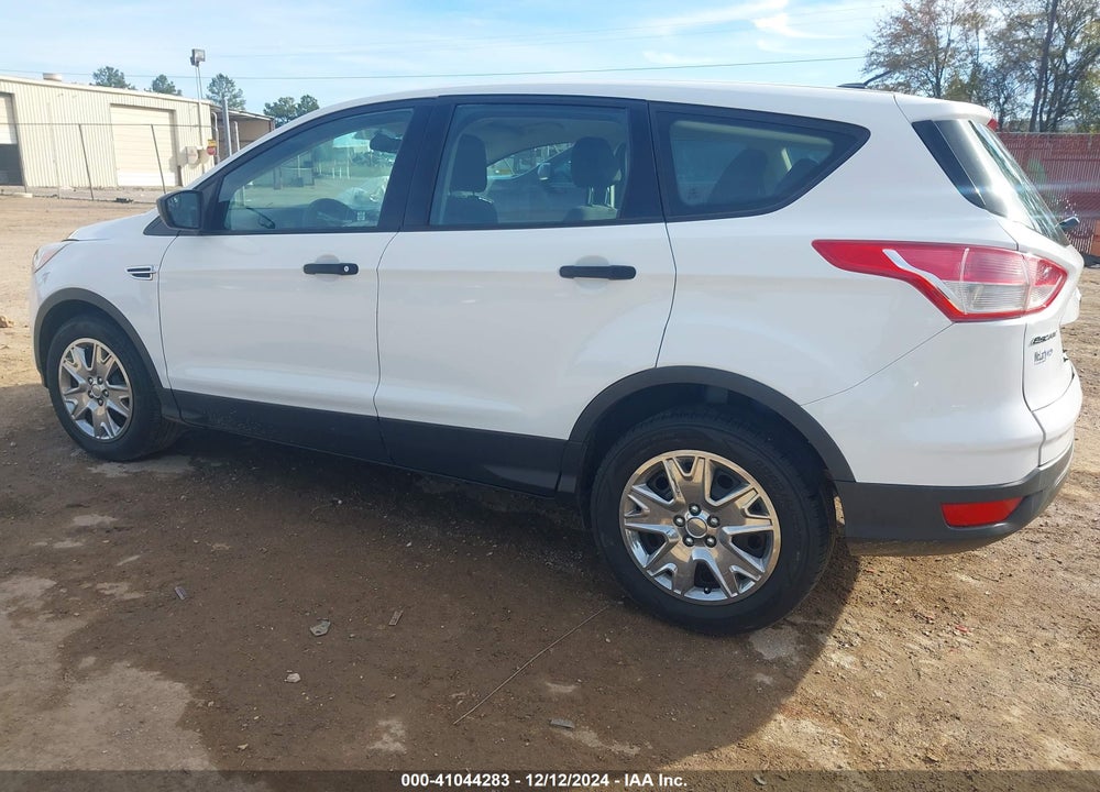 2016 FORD ESCAPE S VIN: 1FMCU0F73GUA09814